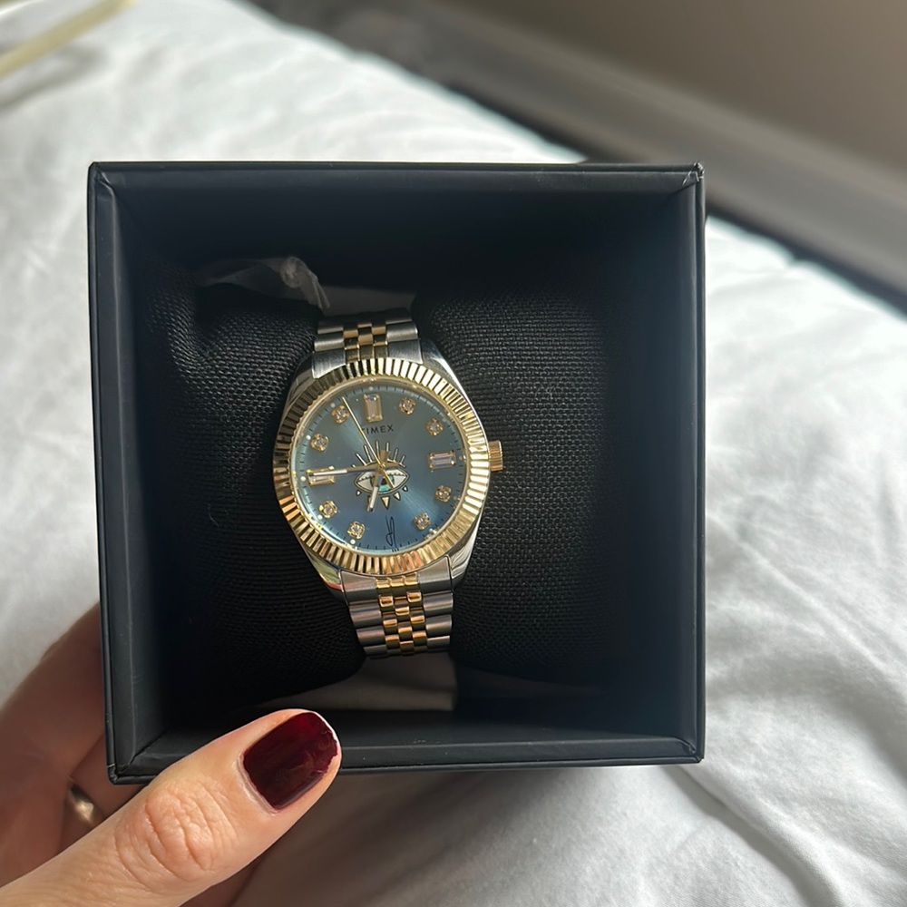 TIMEX JACQUIE AICHE
